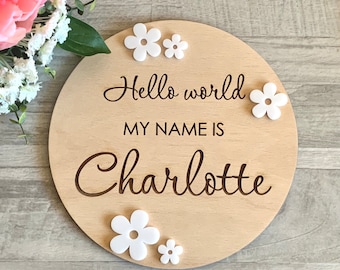 Personalized Baby Announcement Sign Daisy Flowers Wooden Birth Plaque Hello World Custom Baby Name Sign for Hospital Floral Sign for Newborn