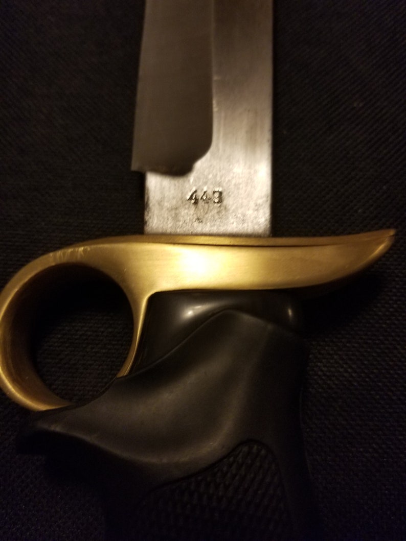 Concealed Carry Bowie I2 Custom Mounted Pistol Grip Etsy
