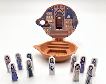 Parable of the 10 virgins playset. Handmade 3D printed Biblical oil display lamp with battery operated tea light insert and 11 mini dolls.