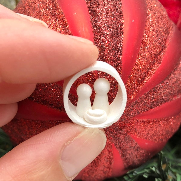 Gift for Mini lover Miniature Nativity unique handmade Round stable dollhouse size nativity dollhouse lover