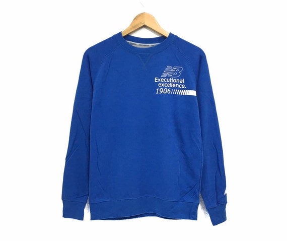 new balance crew neck sweatshirt