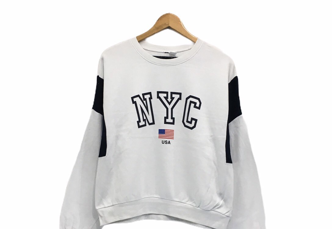 NYC Crewneck Crop Top Sweatshirt Big Logo Spell Out Pullover / - Etsy UK
