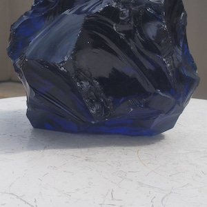 Deep ocean blue Andara volcanic crystal glass rough 7kg