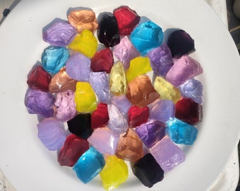 750gr of Wonderful Mix color Small Andara monatomic crystal glass rough