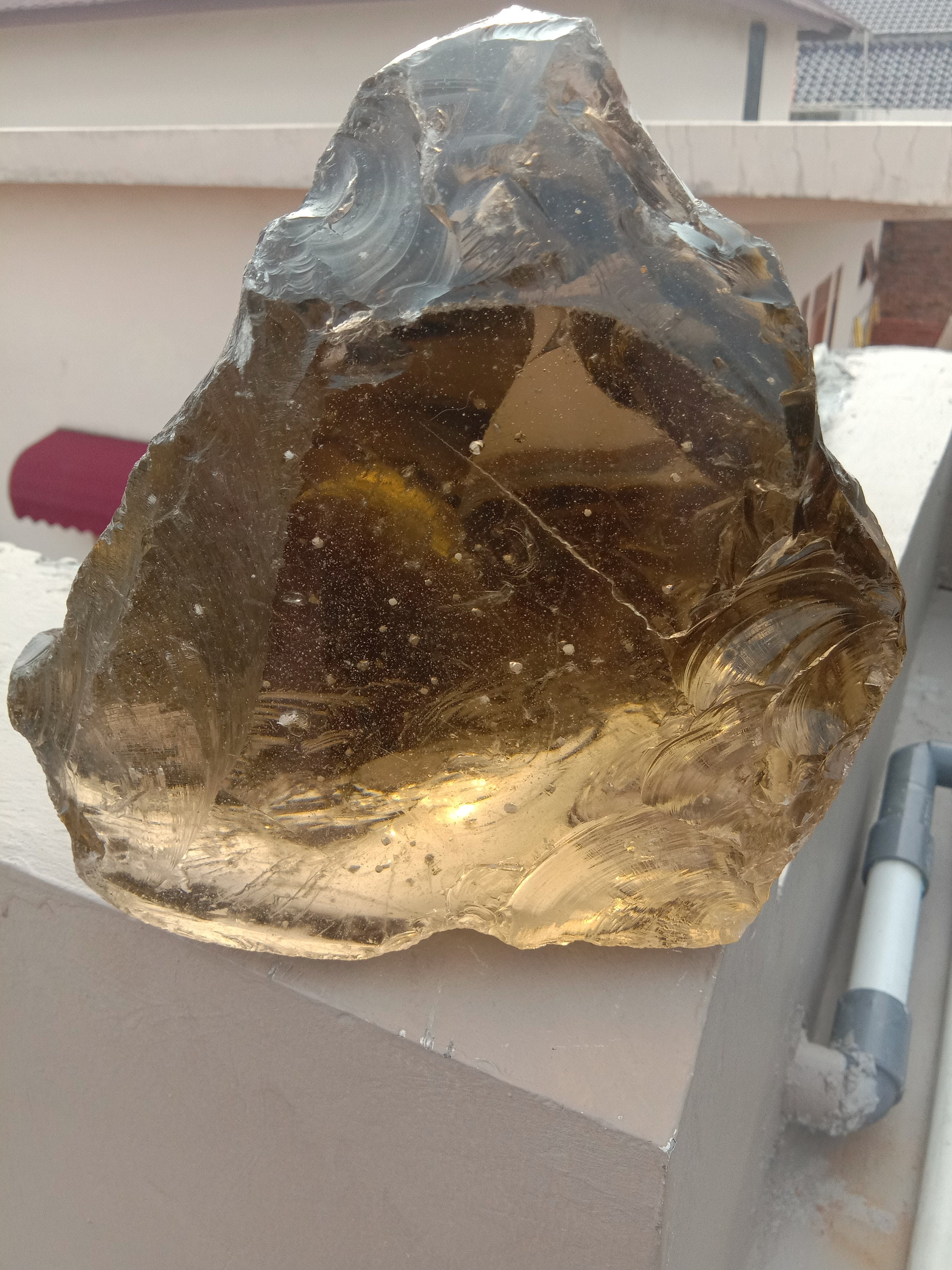 火山ガラス 203g アンダラクリスタル 内包の層と気泡が幻想的 天然石