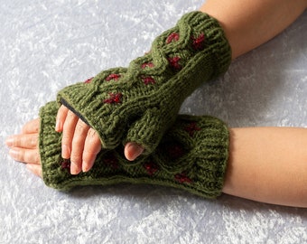 Half Gloves- Green/ Fingerless gloves women/ flower embroidery