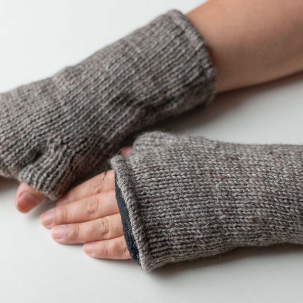 Fingerless gloves/Unisex gloves for men and women/ Grey