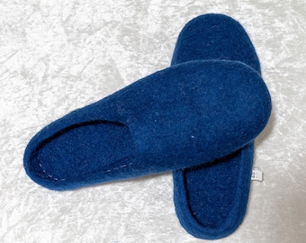 Felt Slippers-Blue / Winter indoor shoe /Natural wool felt for men or women/Blue