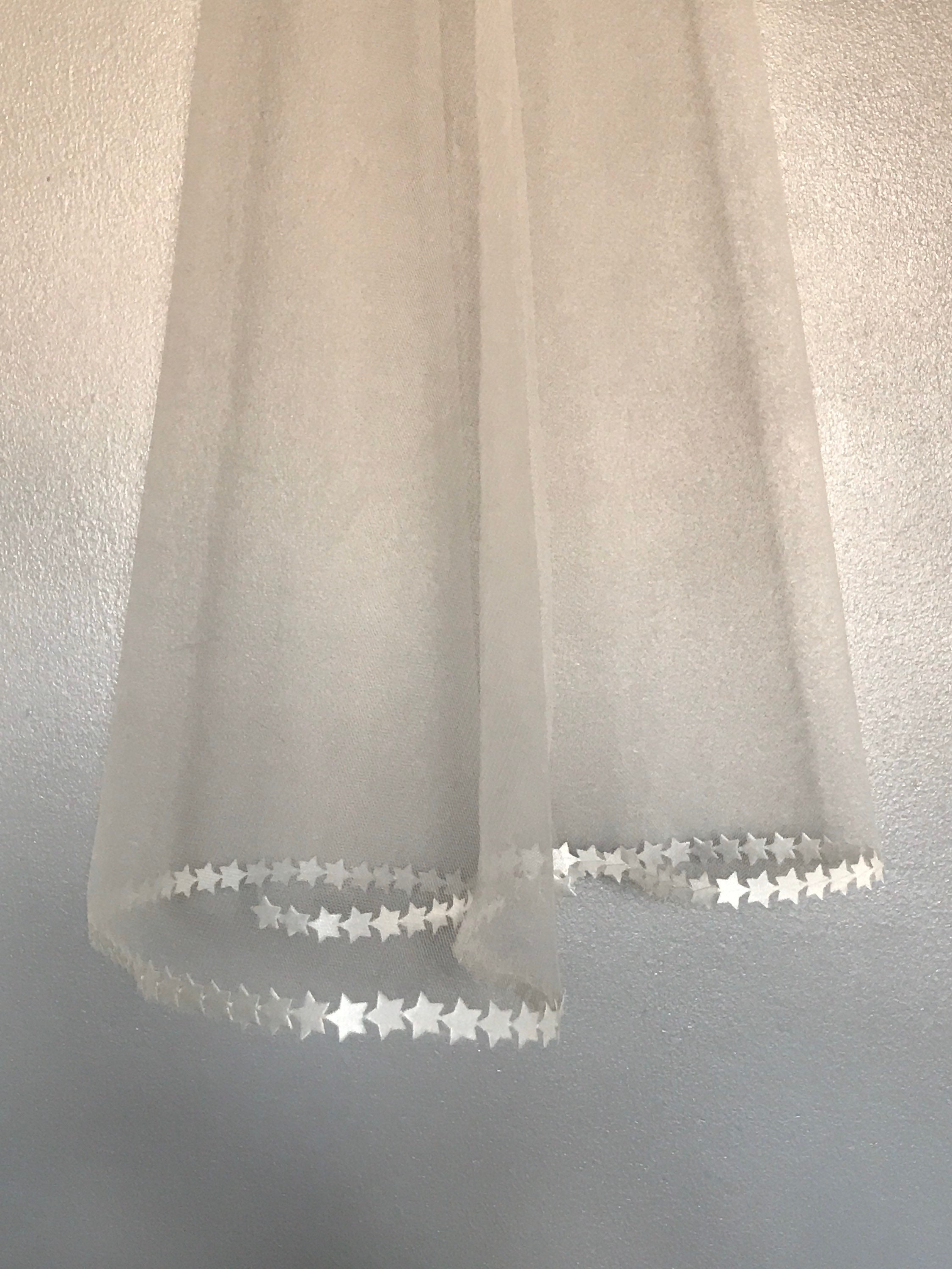 Toile Jeweled Elbow Length Veil in White