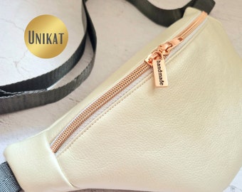 B-WARE UNIKAT Bauchtasche Gürteltasche HipBag Crossbag Crossbody Umhängetasche aus Kunstleder in Cremeweiß