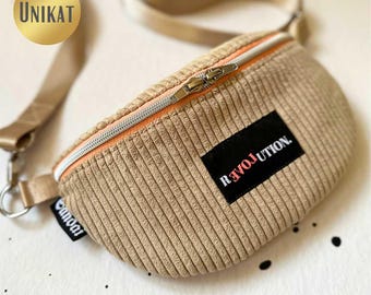 UNIKAT Bauchtasche Gürteltasche HipBag Crossbag Crossbody Umhängetasche aus Cordstoff in Beige