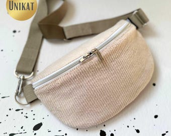 UNIKAT Bauchtasche Gürteltasche HipBag Crossbag Crossbody Umhängetasche aus Cord in Hellbeige