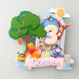 Winnie de Pooh-taarttopper, Winnie Tha Pooh-feest, verjaardagsfeestje decoratie, Winnie de Pooh gepersonaliseerd, Winnie de Pooh verjaardag