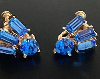 Vintage Blue Rhinestone Screw Back Earrings