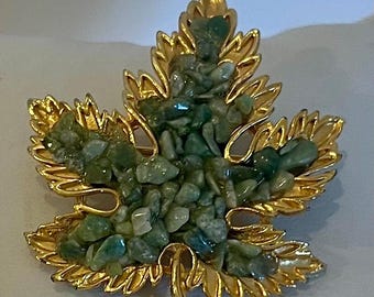 Vintage Goldtone Metal Leaf Pin Brooch With Green Natural Jade Stone Chips