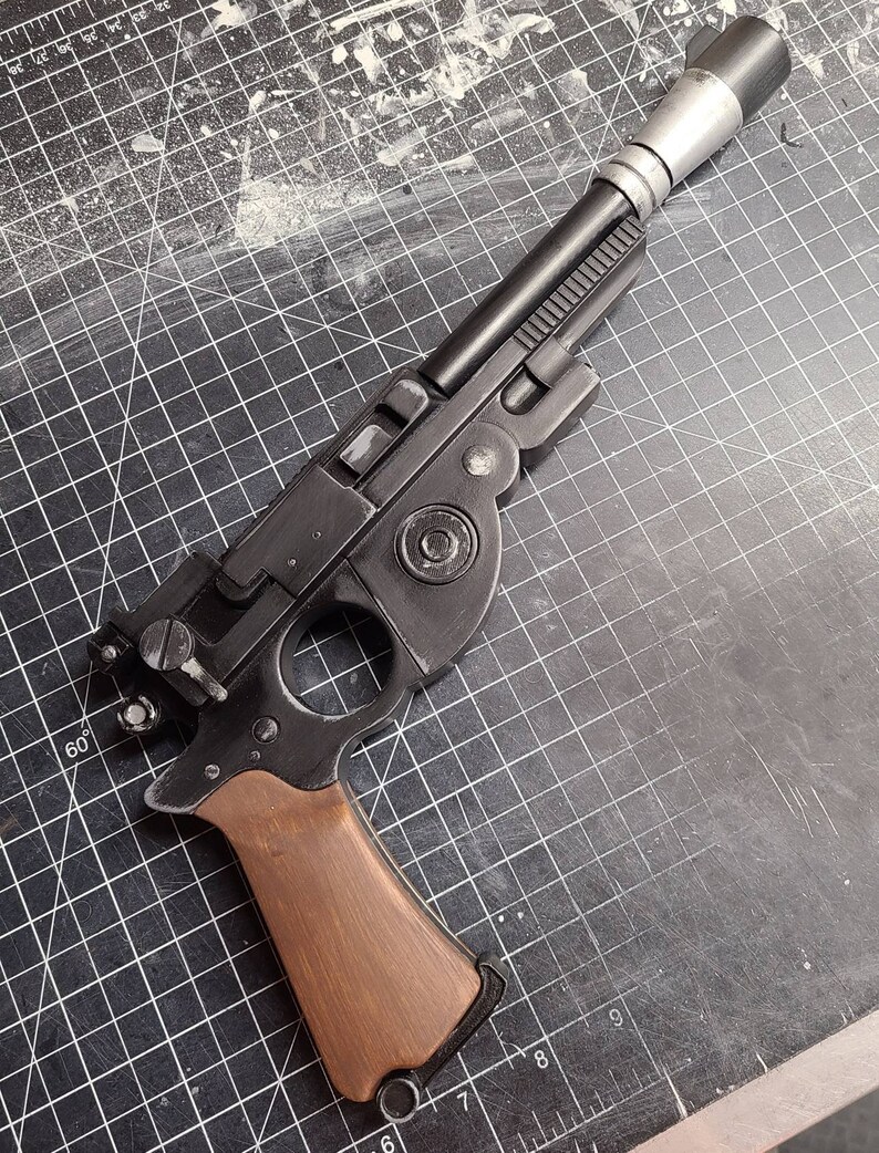 Mandalorian Blaster High Detail Replica 3d printed | Etsy