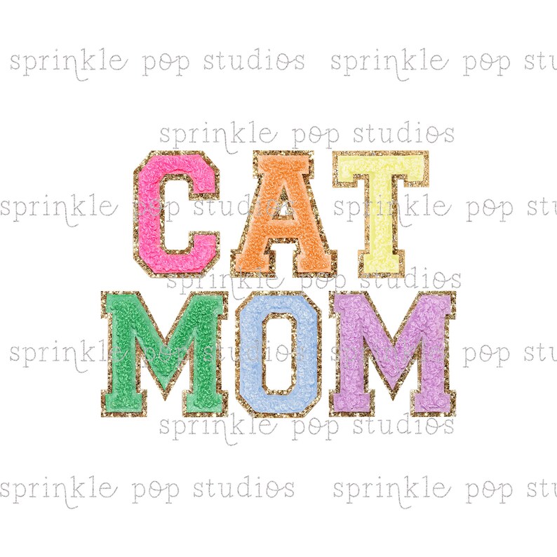 Puede incluir: Un dise&ntilde;o gr&aacute;fico colorido con el texto "CAT MOM" en letras grandes y brillantes. Las letras son de diferentes colores, incluyendo rosa, naranja, amarillo, verde, azul y morado.
