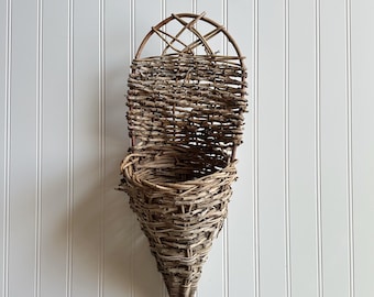 Cesta de pared de mimbre vintage - Cesta colgante rústica tejida - Decoración de pared rústica - 45 x 18 cm