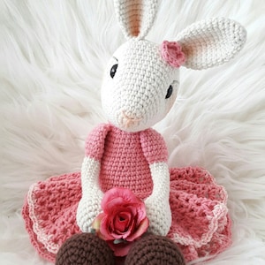Madelein Rabbit, crochet pattern, amigurumi rabbit pattern, crochet pattern