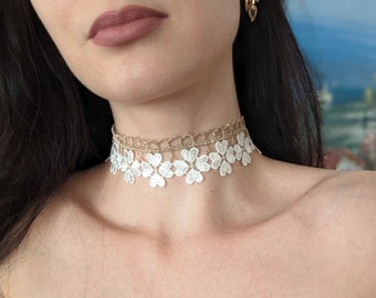 White and Gold Floral Lace Choker Necklace