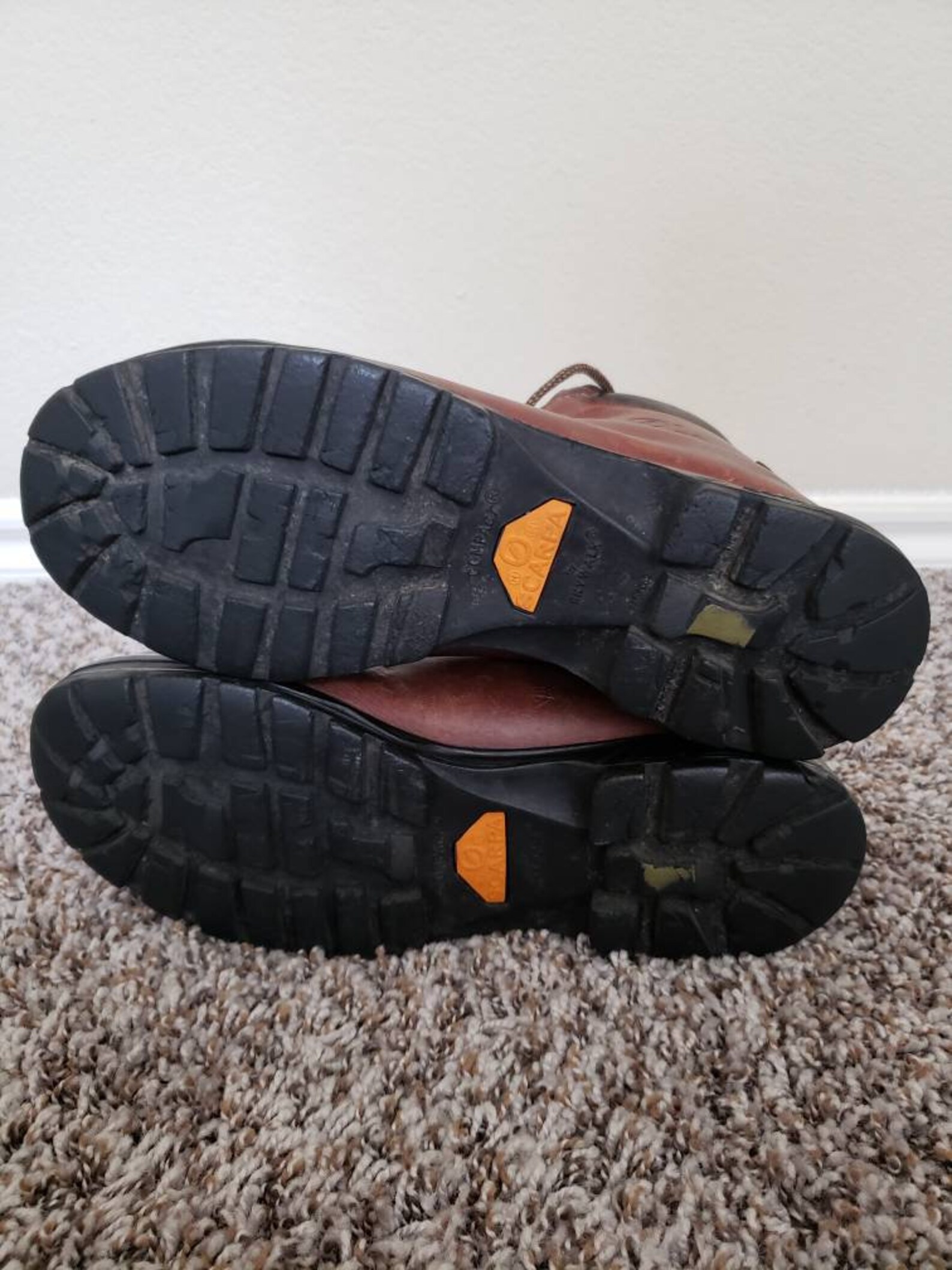 scarpa boots brown