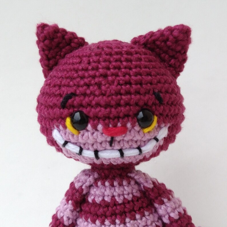 Crochet Pattern Amigurumi Cheshire Cat Alice in Wonderland PDF - Etsy