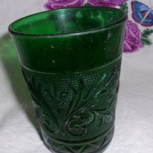 Forest Green Sandwich Glass Tumbler
