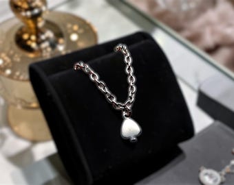 Pulsera tobillera con dije de Reina de Picas de QoS para mujer