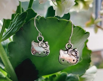 Hello Kitty Style 14 CT Yellow Gold Sweet Baby Kids Earrings Huggies Stamped