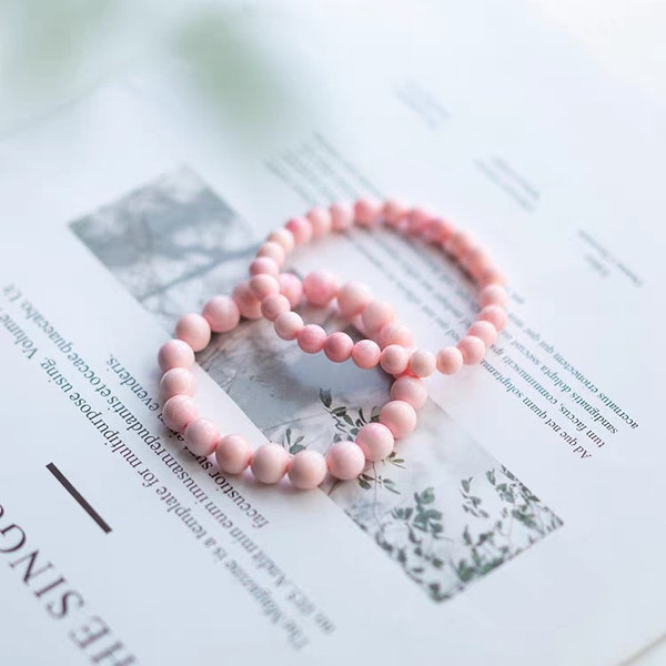 100% NATURAL Queen Conch (aka Pink Tridacna) bracelet in 8mm|Baby pink bracelet|Shell Bracelet|Beaded Bracelet|Bracelet for her|Gift for her