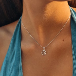 Surf Necklace with Wave in 925 Sterling Silver,Wave Pendant Silver,Birthday Gift for her,Adjustable,Stainless Steel,Charity Shop