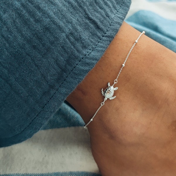 Bracelet de cheville avec tortue, argent sterling 925, cadeau anniversaire femme, chaîne de pied argent, bijoux de plage, cadeau femme, charité