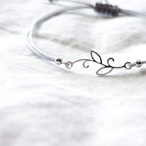 Bracelet with small leaves,Birthday gift woman,925 Sterling Silver,Gift for women,Dainty Bracelet with branch,Stainless Steel Jewellery