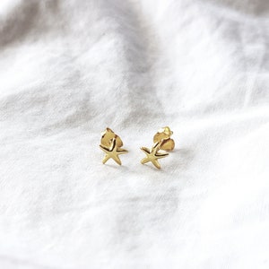 Stud Earrings Starfish,24k Golden Plain Earrings,Birthday gift,Ladies Stud Earrings,Tiny Stud Earrings,Gift for Her,Sea star