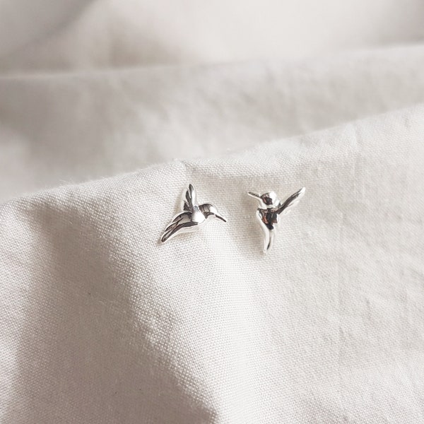 Stud earrings hummingbird 925 sterling silver, small stud earrings, 925 silver earring, birthday gift, silver stud earrings, gift for her,