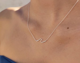 Collar con ola, regalo de cumpleaños para mujer, plata de ley 925, collar para mujer, joyería de surf, regalo para ella, colgante de ola, mar, caridad