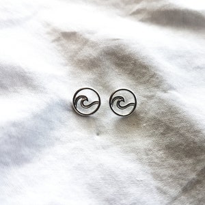 Stud Earring Wave,925 Sterling Silver,Gift woman, Earring women, Silver earring, Surf Jewellery,Charity Shop