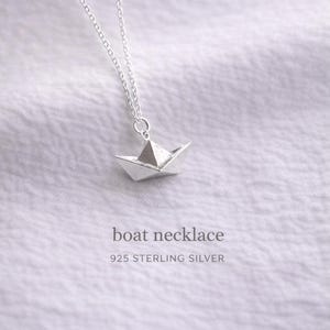 origami boot halskette 925 silber - boat necklace in sterling silver - minimalist ocean jewelry, meaningful gift for her