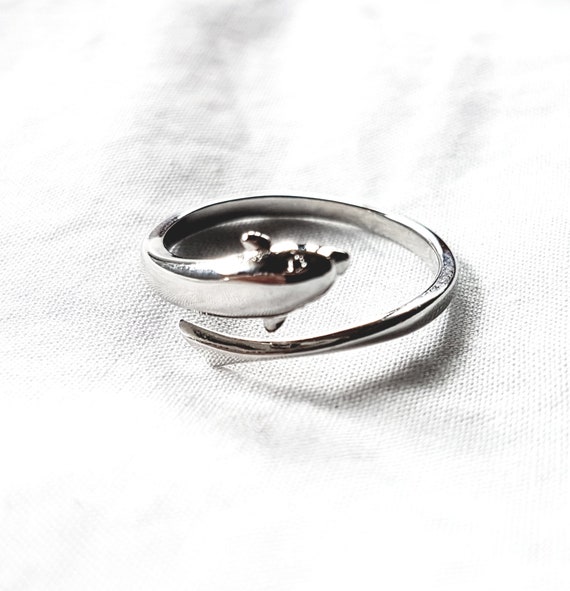 925 Sterling Silver Ring with Dolphin,Birthday gift woman,Adjustable Ring,Surf Jewelry,Maritime,Dolphin Jewelry,Ocean,Charity