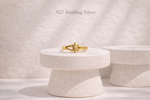 Toe ring with turtle, 925 sterling silver, 24k gold plated, foot jewelry, gift for her, beach jewelry, summer jewelry, charity
