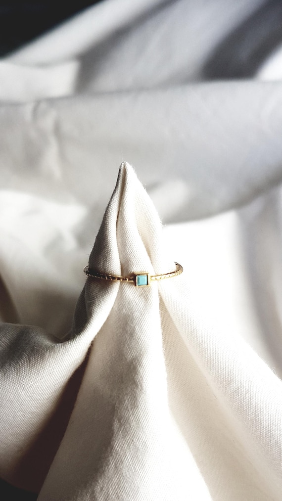 vergoldeter ring 925 silber mit zirkonia - dainty turquoise or green stacking ring gift for her