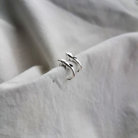 Dolphin stud earrings in 925 sterling silver - gift for her - ocean jewelry gift for her