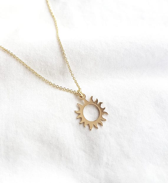 Necklace with small sun, 18K gold-plated necklace, birthday gift for women, gold necklace for women, dainty necklace, sun pendant