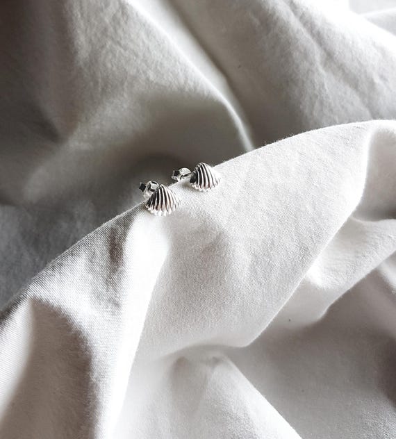 Shell stud earrings made of 925 sterling silver, nautical jewelry, gift for her, minimalist,beach,ocean inspired,charity