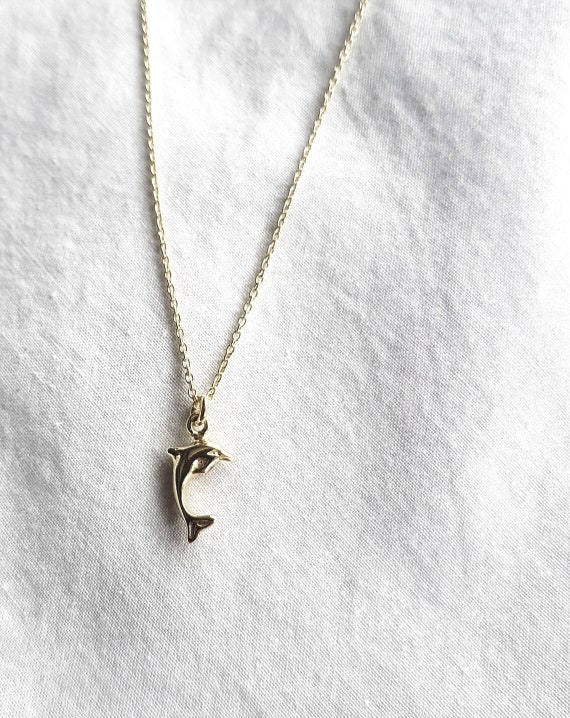 Dolphin necklace, 24k gold-plated, birthday gift, dolphin pendant, gift for her, ladies necklace, dainty necklace, sustainable