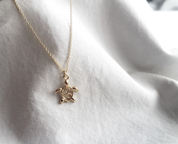 Turtle necklace, 14K gold plating, sustainable, birthday gift for women, ladies necklace, dainty necklace, birthday, beach jewelry