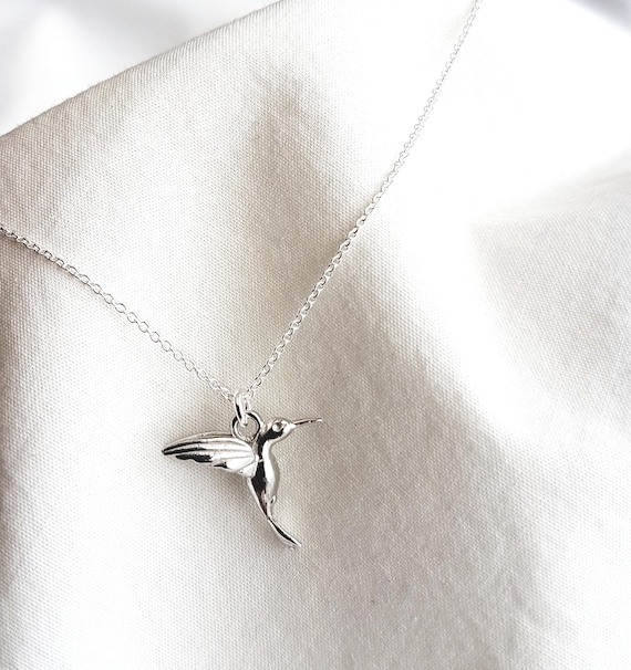 Necklace with hummingbird made of 925 silver, filigree chain, gift for women, birthday, hummingbird pendant, necklace for women, adjustable, bird chain