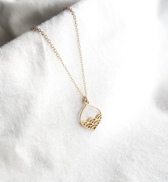 Necklace with wave, 24k gold plated, birthday gift, wave pendant, gift for her, women's necklace, dainty necklace, charity