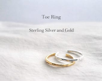 hammered toe ring - 925 sterling silver - adjustable minimalist toe ring
