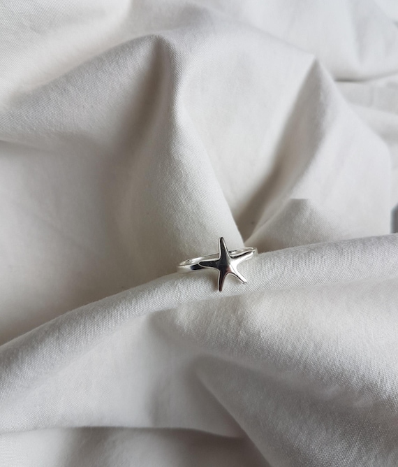 925 Sterling Silver Ring with Starfish, Gift for Woman, Ladies Ring, Dainty Ring, Beach Jewelry for Woman, Gift for Her, Summer, Charity